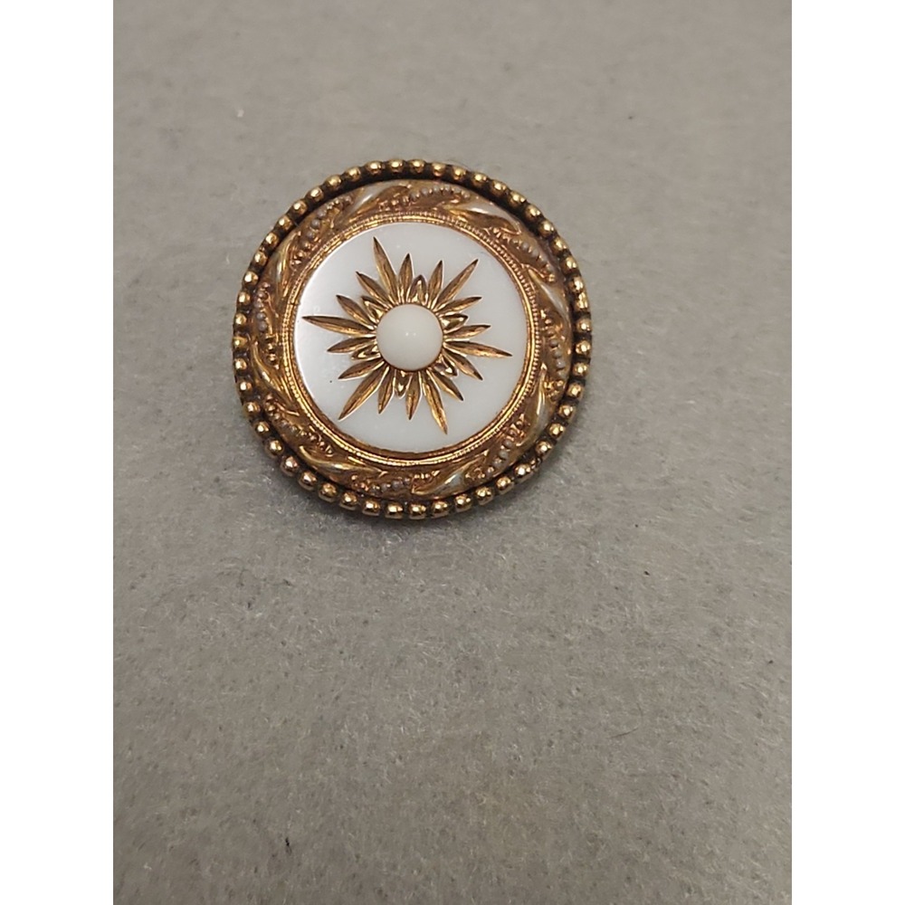 Vintage Original By Robert Victorian Button Brooch